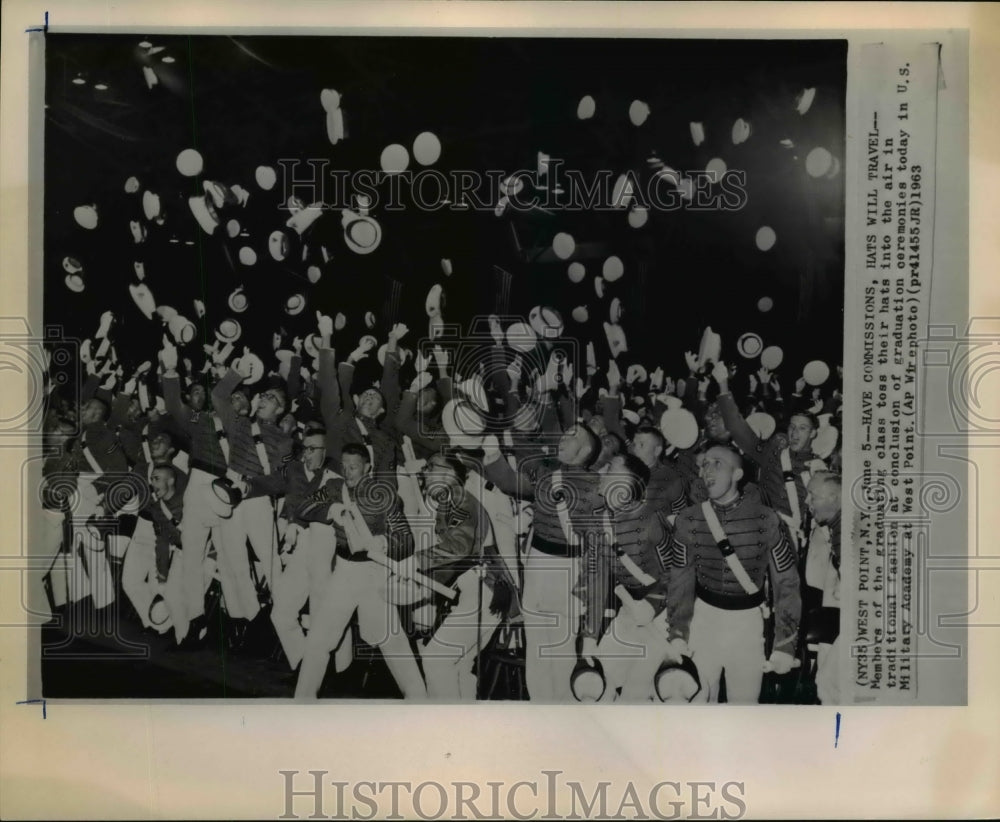 1963 Press Photo Members of graduating class at U.S. Military Academy- Historic Images