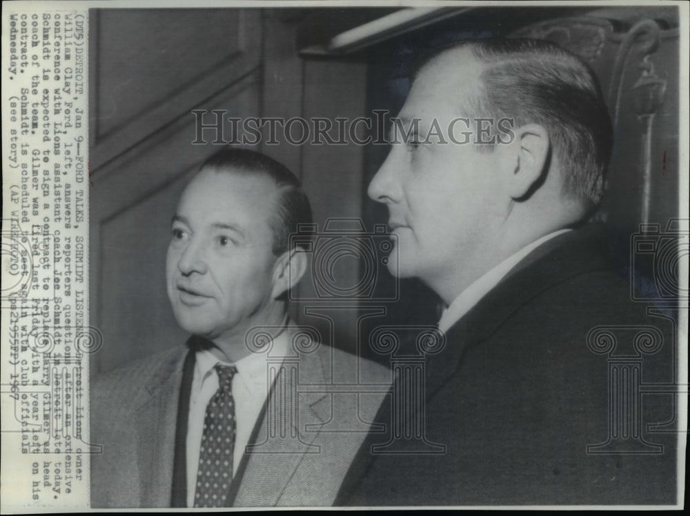 1967 Press Photo William Clay Ford, Joe Schmidt Face Reporters After Conference- Historic Images