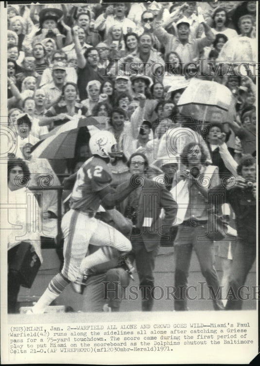 1971 Press Photo Miami's Paul Warfield ran on the sideline on game vs Baltimore- Historic Images