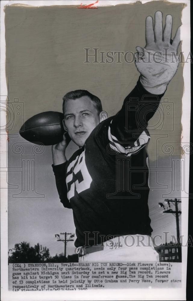 1950 Press Photo Football-Dick Flowers, Northwestern University Quarterback.- Historic Images