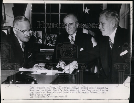 1945 Press Photo State Sec James Byrnes, Patrice Hurley confer w/ Pres Truman- Historic Images