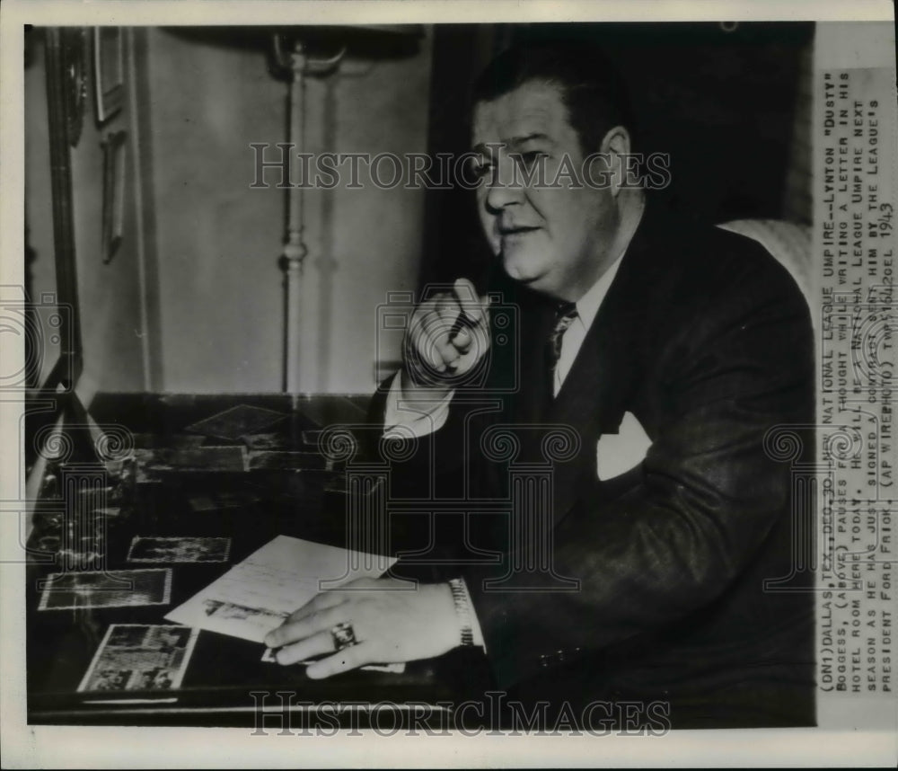 1943 Press Photo Lynton Boggess as National League Empire next season- Historic Images