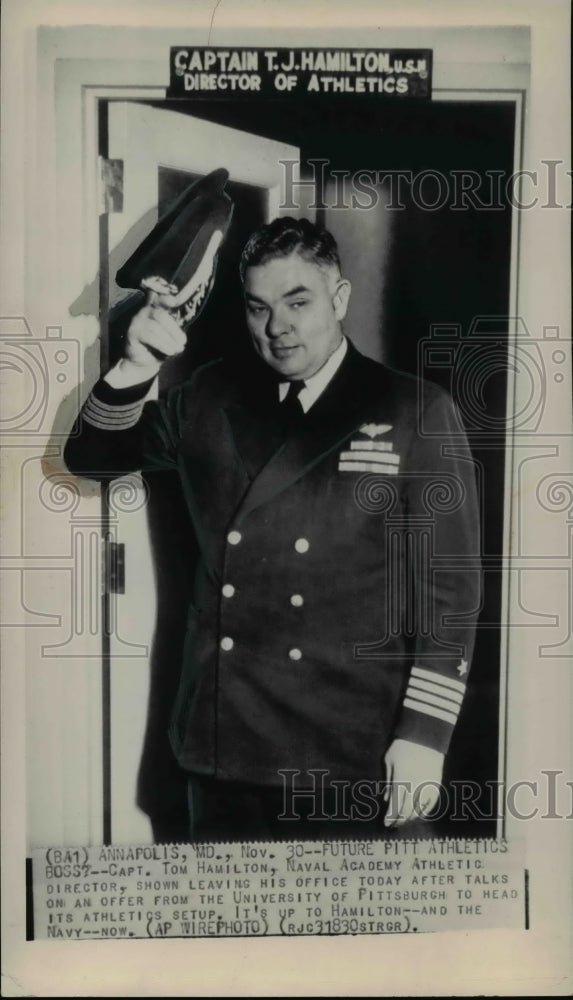 1948 Press Photo Tom Hamilton leaves office after Talks on a Pittsburgh Offer- Historic Images