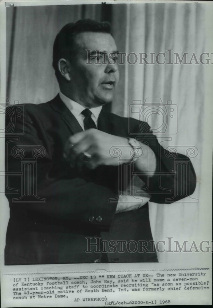 1968 Press Photo John Ray, new University of Kentucky football coach - cvw25469- Historic Images