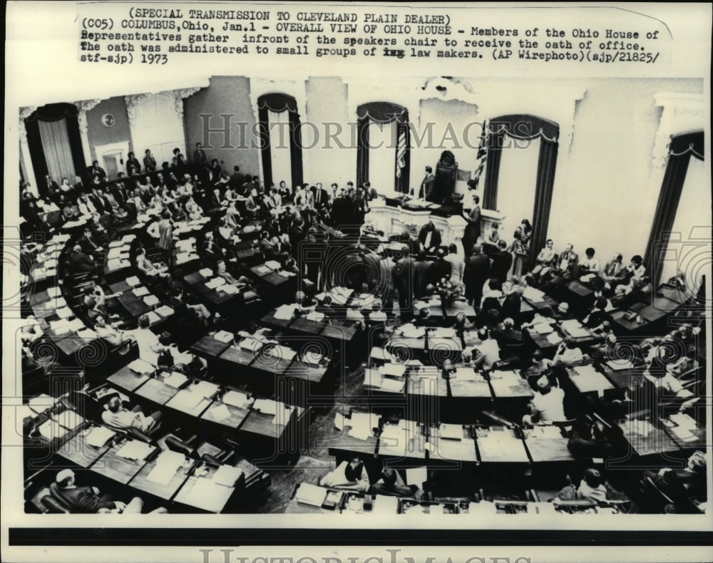 1973 Press Photo Members of the Ohio House of Representatives takes oath- Historic Images