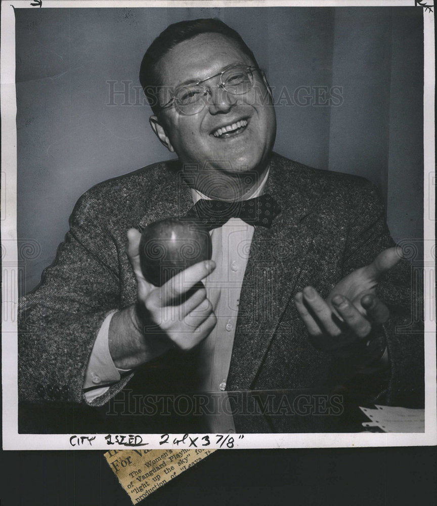 1961 Press Photo Comic Sam Levenson - dfpb11117- Historic Images