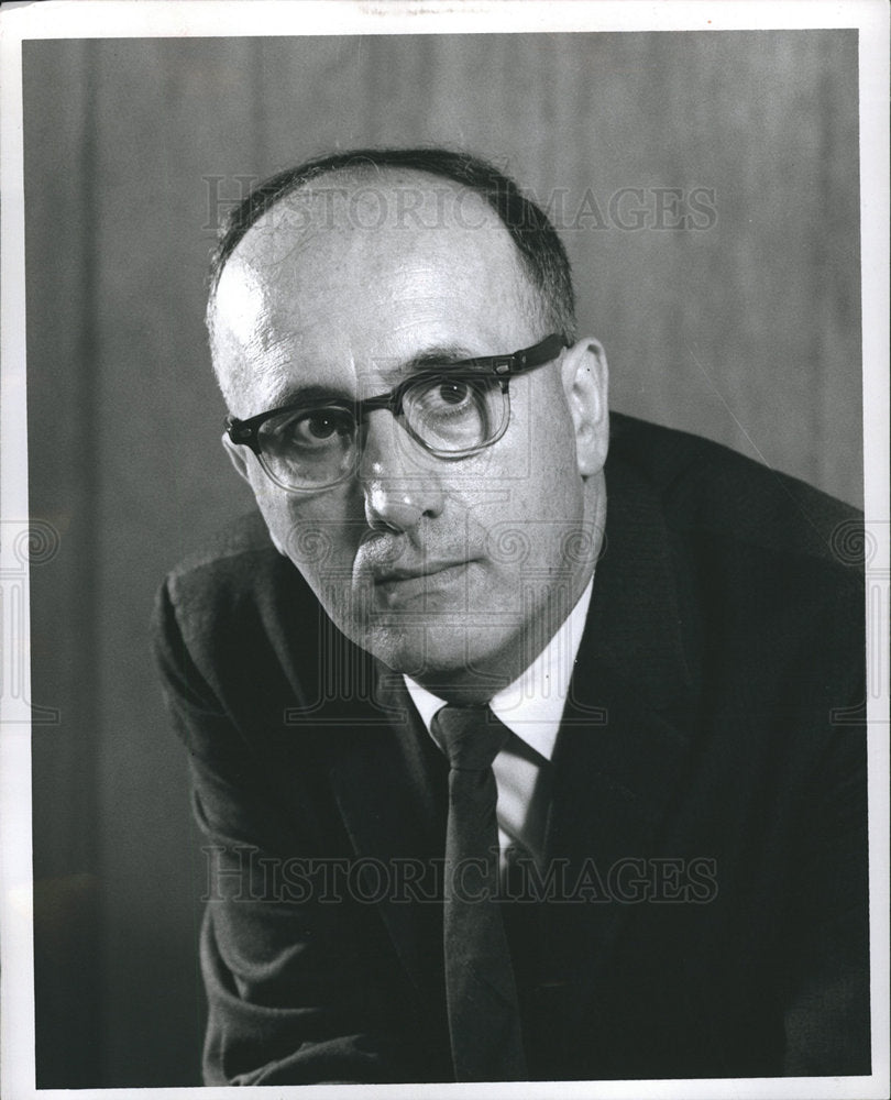 1965 Press Photo Leonard Leonetheatre - dfpb11391- Historic Images