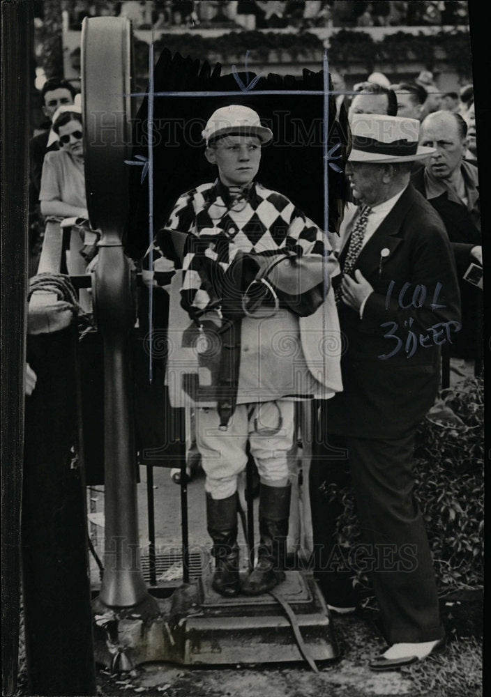 1940 Press Photo Roy Flinchum Jockey - dfpd28623- Historic Images