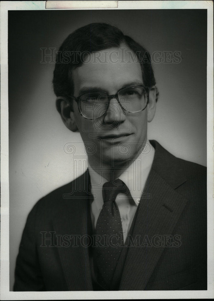 1986 Press Photo Michael J. Brenner Coopers and Lybrand - dfpd28695- Historic Images