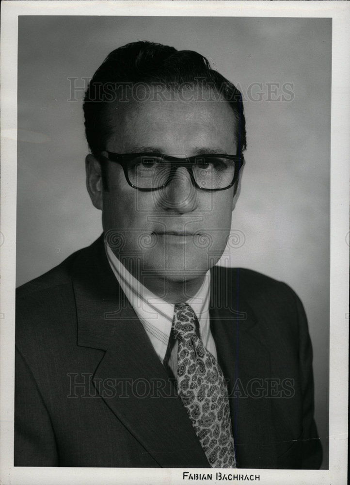 1972 Press Photo KENNETH WHALEN PRESIDENT MICHIGAN BELL - dfpd28923- Historic Images