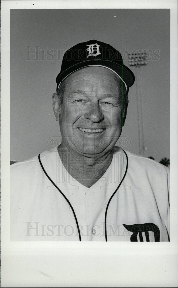 Press Photo Joe Schultz manager Detroit Tigers - dfpd29967- Historic Images