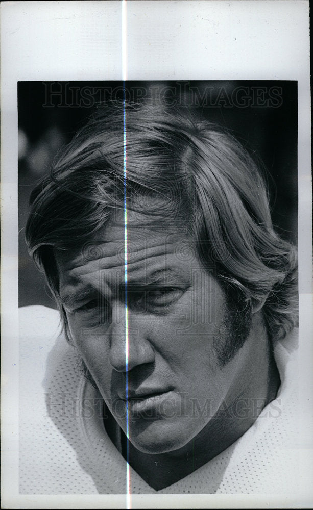 1974 Press Photo Gene Trosch NFL football player - dfpd30271- Historic Images