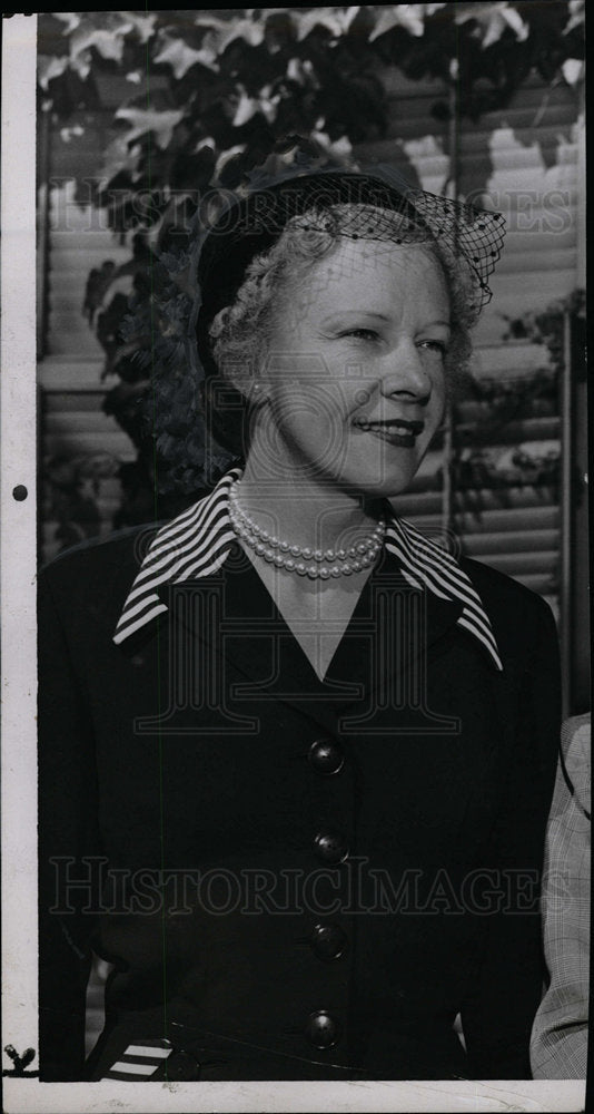 1952 Press Photo Mrs. John McMurphy - dfpd30631- Historic Images