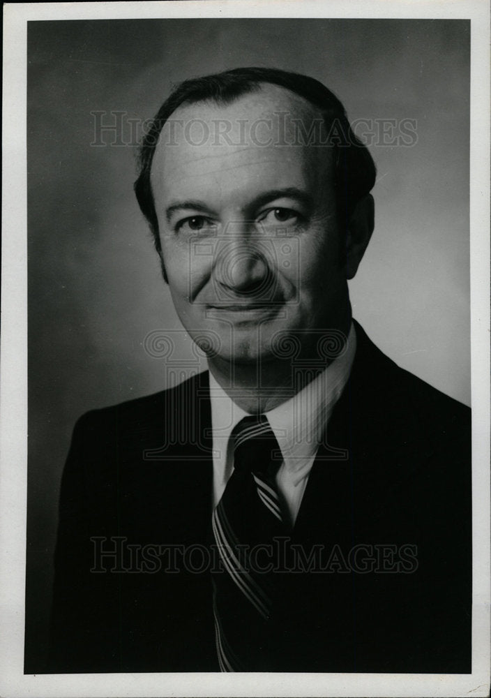 1984 Press Photo LARRY PARKIN REGIONAL VICE PRESIDENT - dfpd30805- Historic Images