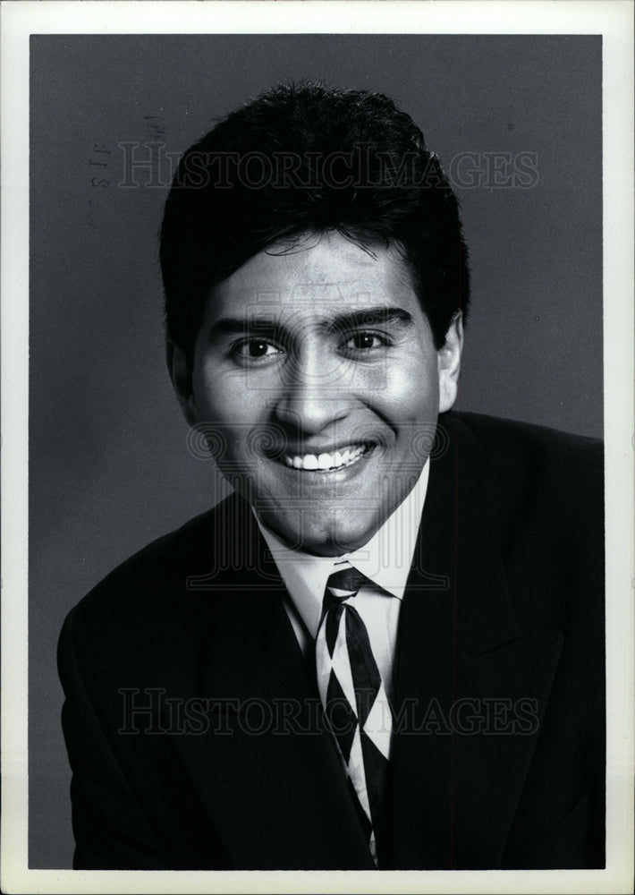 1995 Press Photo john morales meterologist - dfpd34061- Historic Images