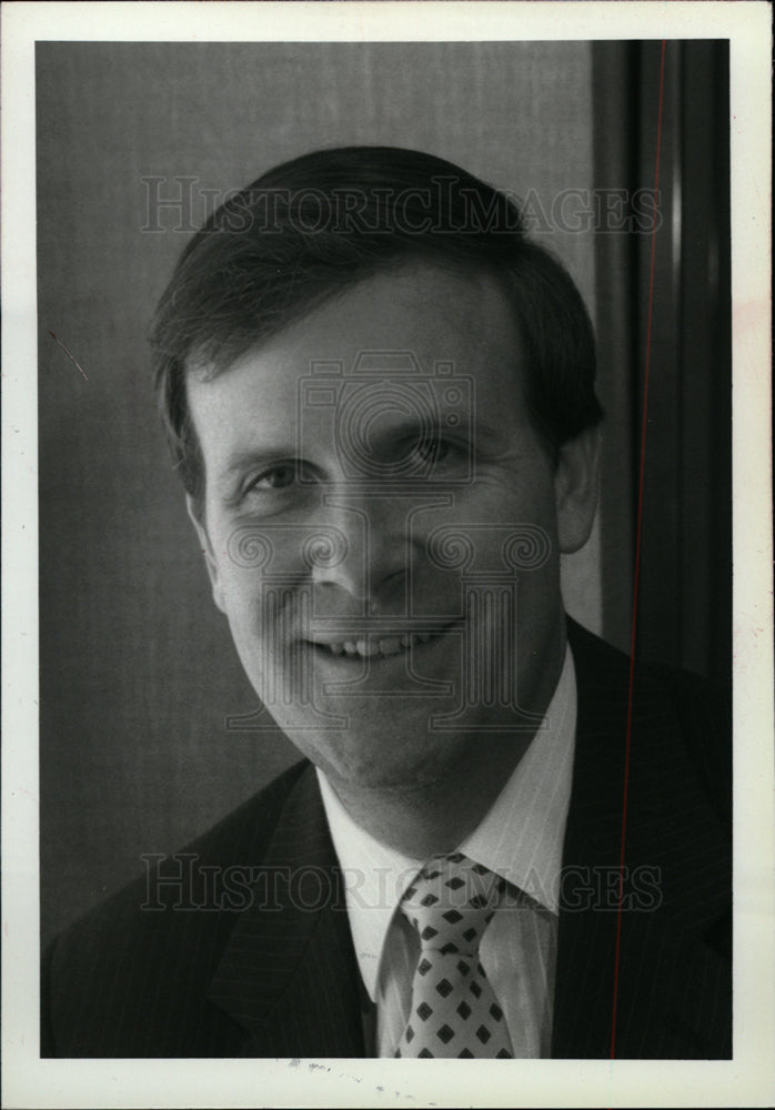 1987 Press Photo thomas paul gale research publisher - dfpd34515- Historic Images