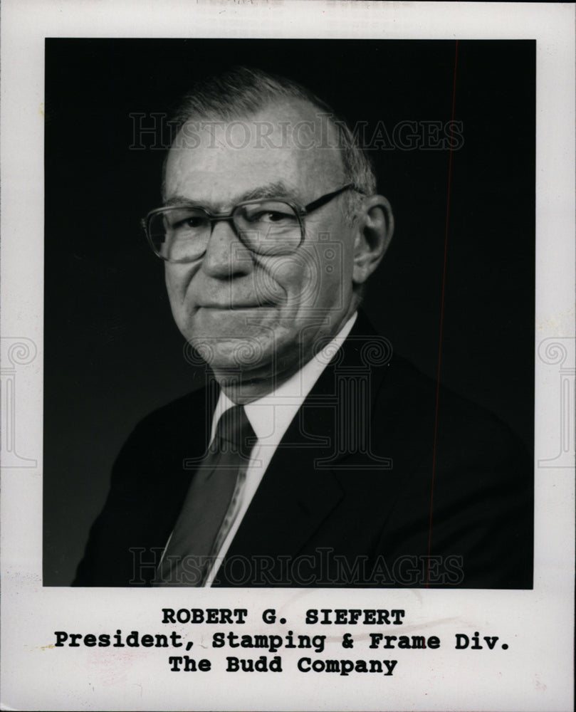 1991 Press Photo Robert Siefert President Budd company - dfpd39967- Historic Images