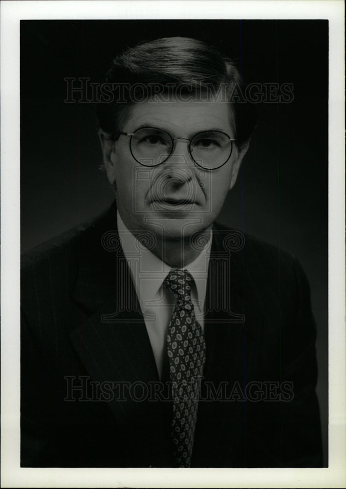 Press Photo Kenneth W. Watson KMart - dfpd41191- Historic Images