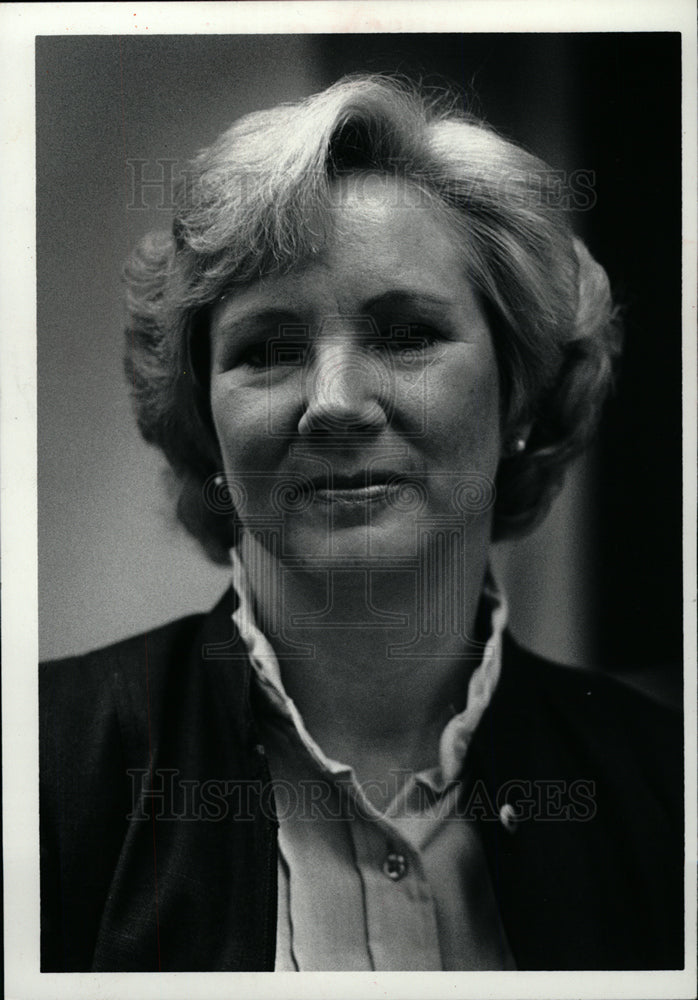 1982 Press Photo Nancy Miller U.S postal inspector - dfpd41705- Historic Images