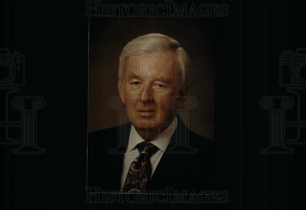 Press Photo Jay Van Andel Chairman Amway - dfpd41805- Historic Images