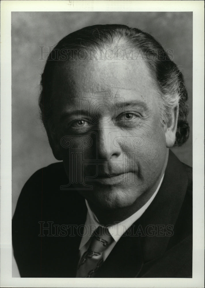 1989 Press Photo M. Thomas Lardner President Lehndorff - dfpd41885- Historic Images