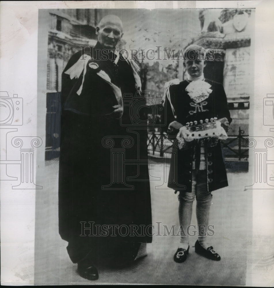 1963 Press Photo Viscount Montgomery at Westminster Abbey for Queen's Coronation