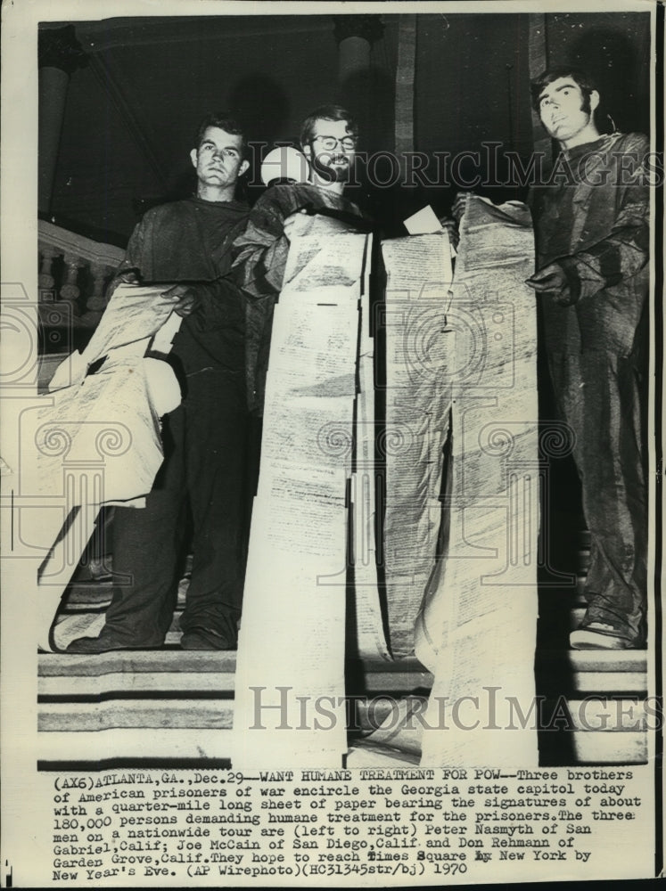 1970 Press Photo Families of War Prisoners for Prisoner Treatment, Atlanta