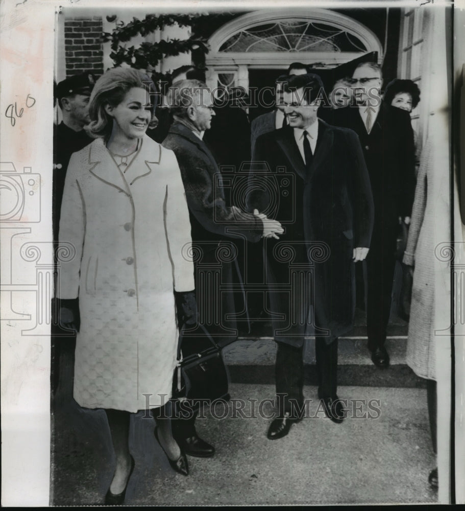 1964 Press Photo Senator Edward Kennedy Released from Boston Hospital