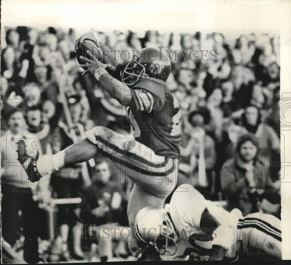 1973 Press Photo Anthony Davis Southern California Tailback at Rose Bowl Game- Historic Images