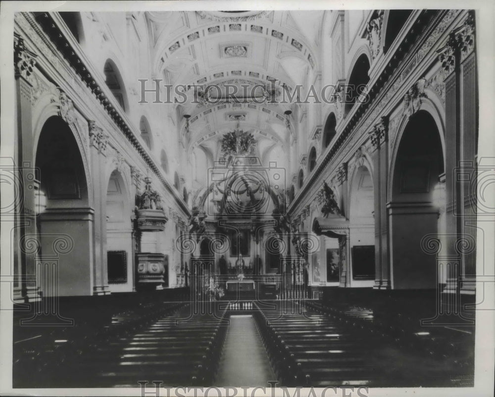 Press Photo Church Interior - fux00452- Historic Images