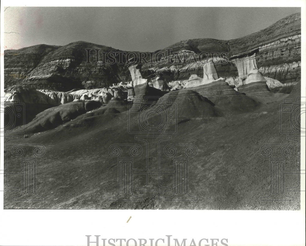 1983 Press Photo Rock Pillars/Hoodoos in Drumheller, Alberta - fux00632- Historic Images