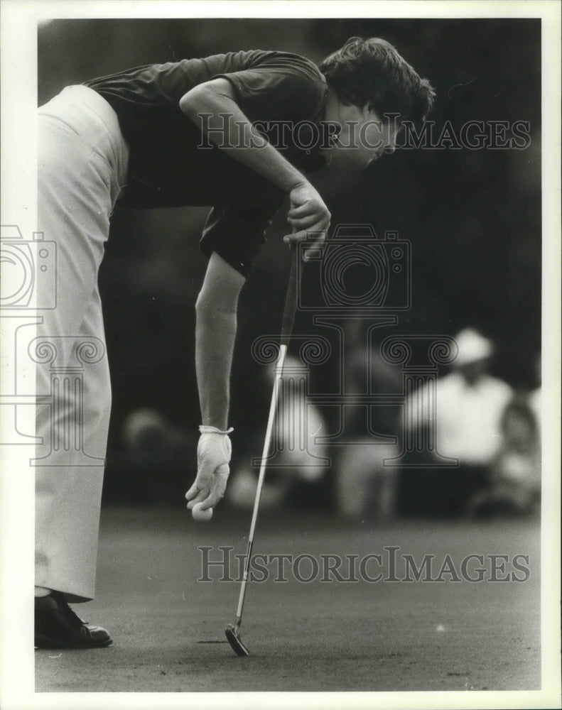 1981 Press Photo Golfer David Hill at Buick Opening - fux00841- Historic Images