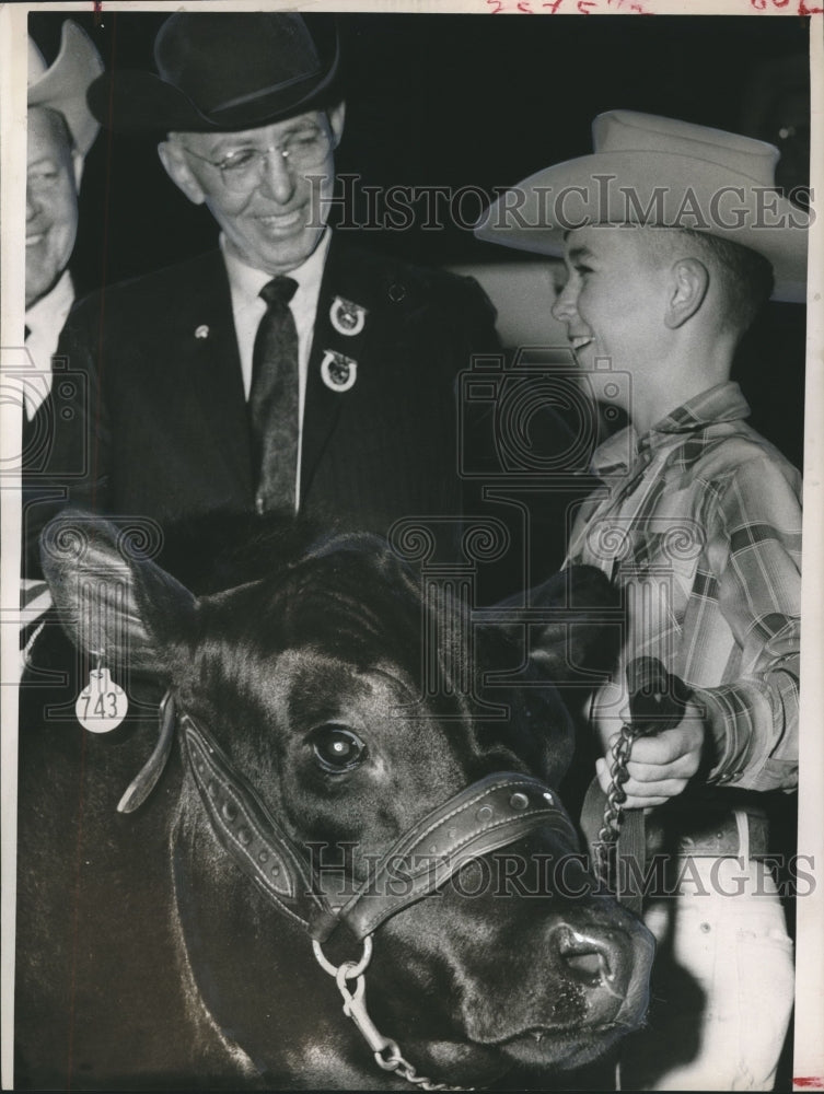 1961 Press Photo Grand Champion Steer at Fat Stock Show - hca02881