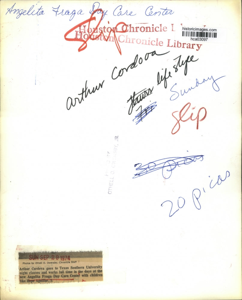 1974 Press Photo Arthur Cordova, worker at Angelita Fraga Day Care Center