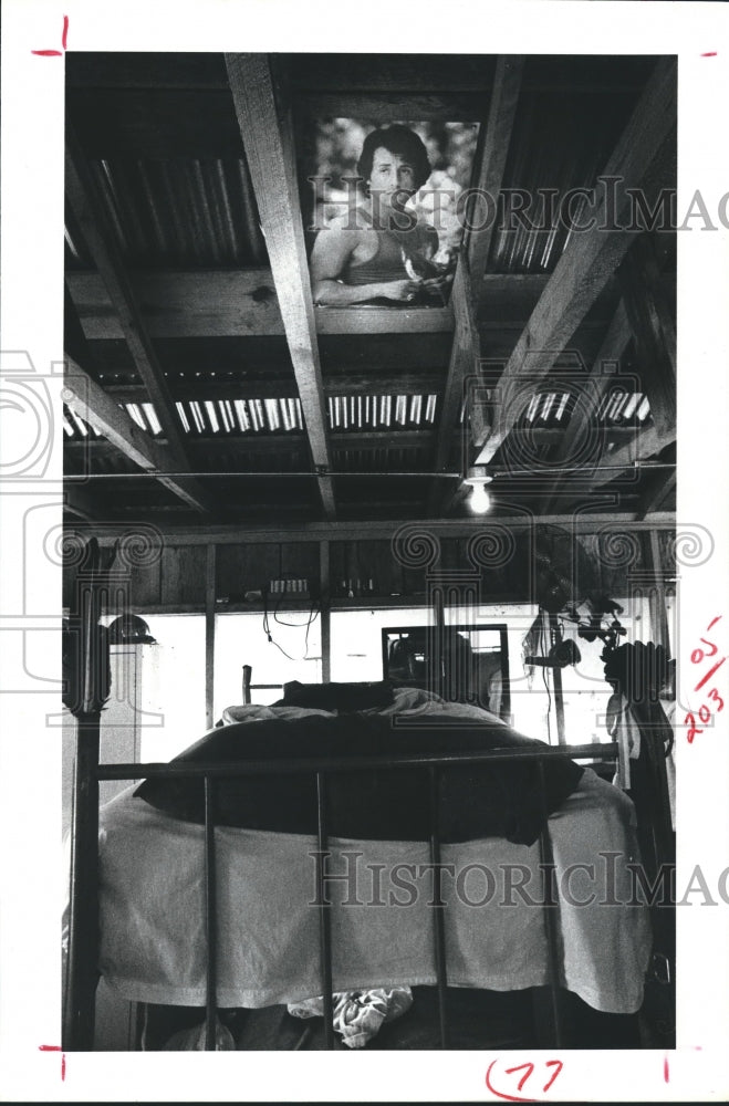 1977 Press Photo Cabin at Angelina National Forest - hca03098