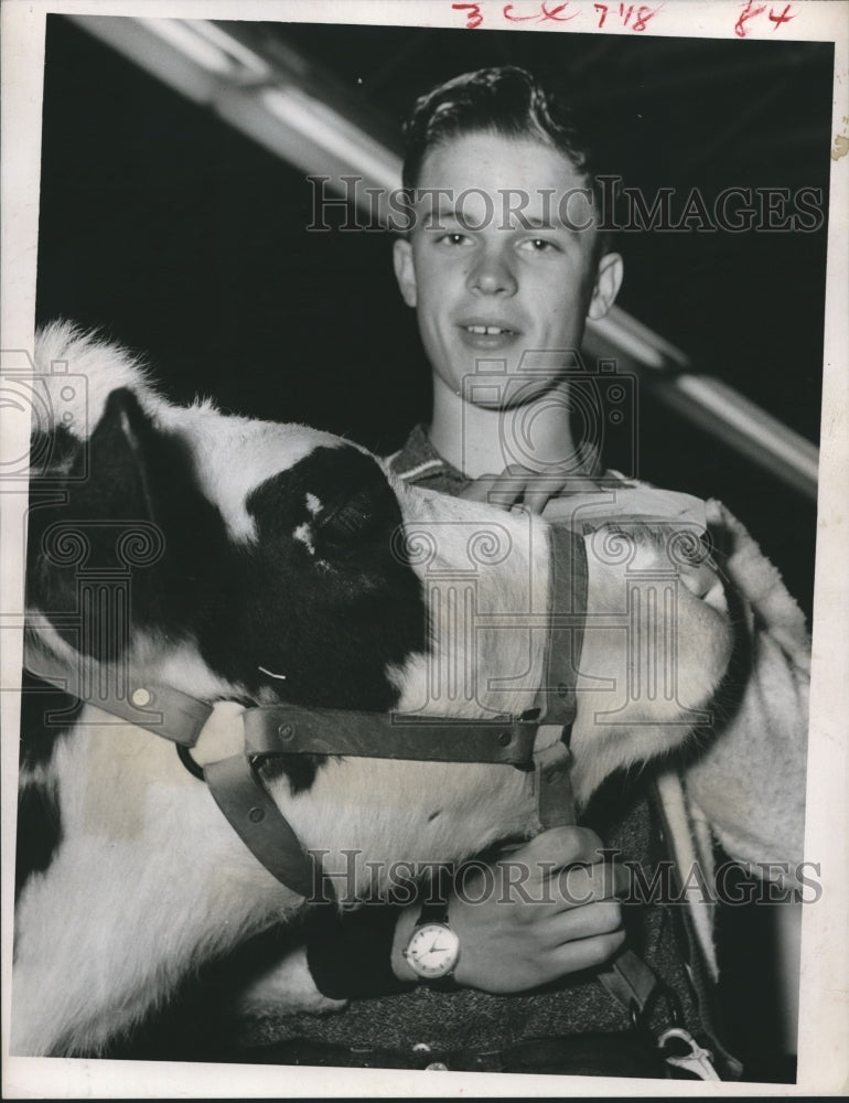 1960 Press Photo Jerry Dan Floyd, 4-H Member at Fat Stock Show, Houston- Historic Images