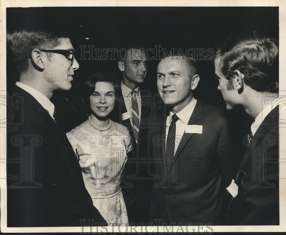 1969 Press Photo Winners , Achievement Rewards for College Scientists - Houston