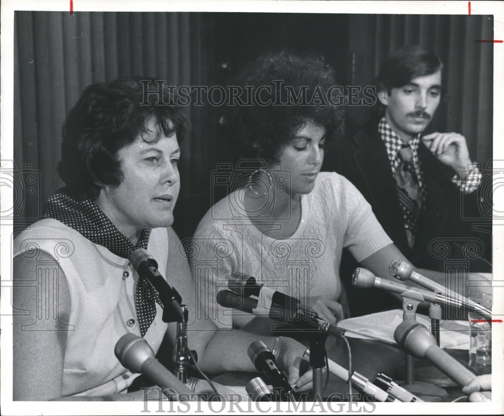 1973 Press Photo Protest commissioners actions, Anti-Abortion, Houston