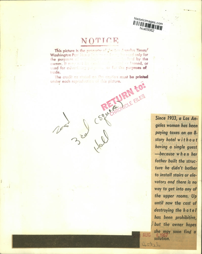 1967 Press Photo Los Angeles hotel with no stairs or elevator, and no visitors