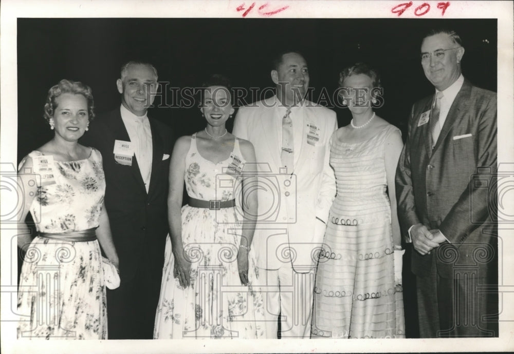 1956 Press Photo Party at the Bank of the Southwest, Houston - hca07615