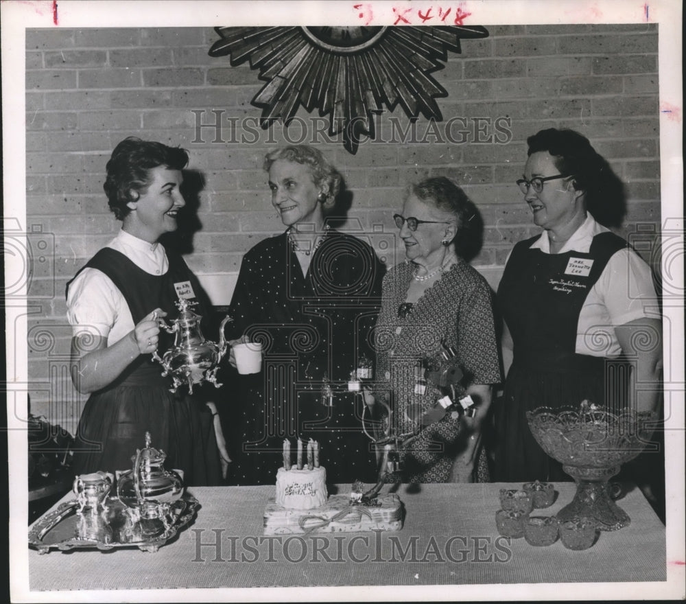 1961 Press Photo Ladies of the The Texas Baptist Haven Auxiliary Birthday Coffee