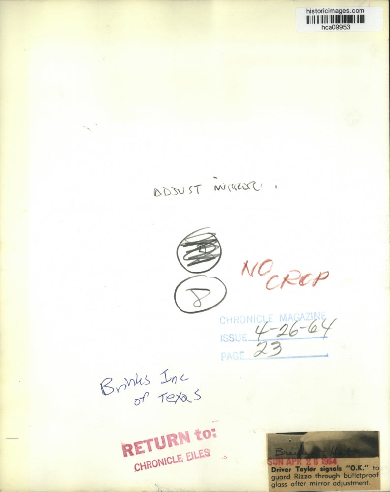 1964 Press Photo Brinks Driver Taylor signals "O.K." to guard Rizzo, Houston