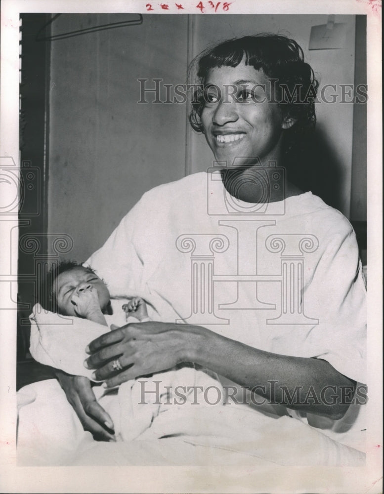 1961 Press Photo Houston&#39;s First Birth of the Year is Kerry Bernard Ford