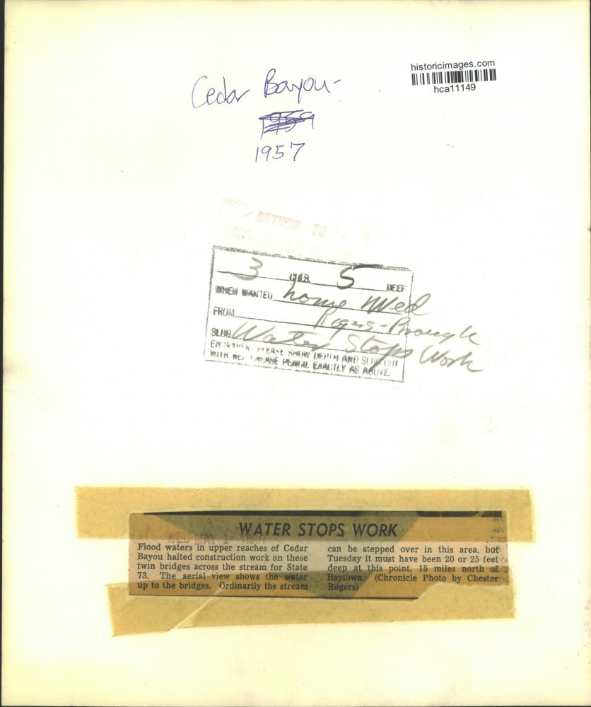 1957 Press Photo Flood Waters Up to The Bridges of Cedar Bayou Halt Construction