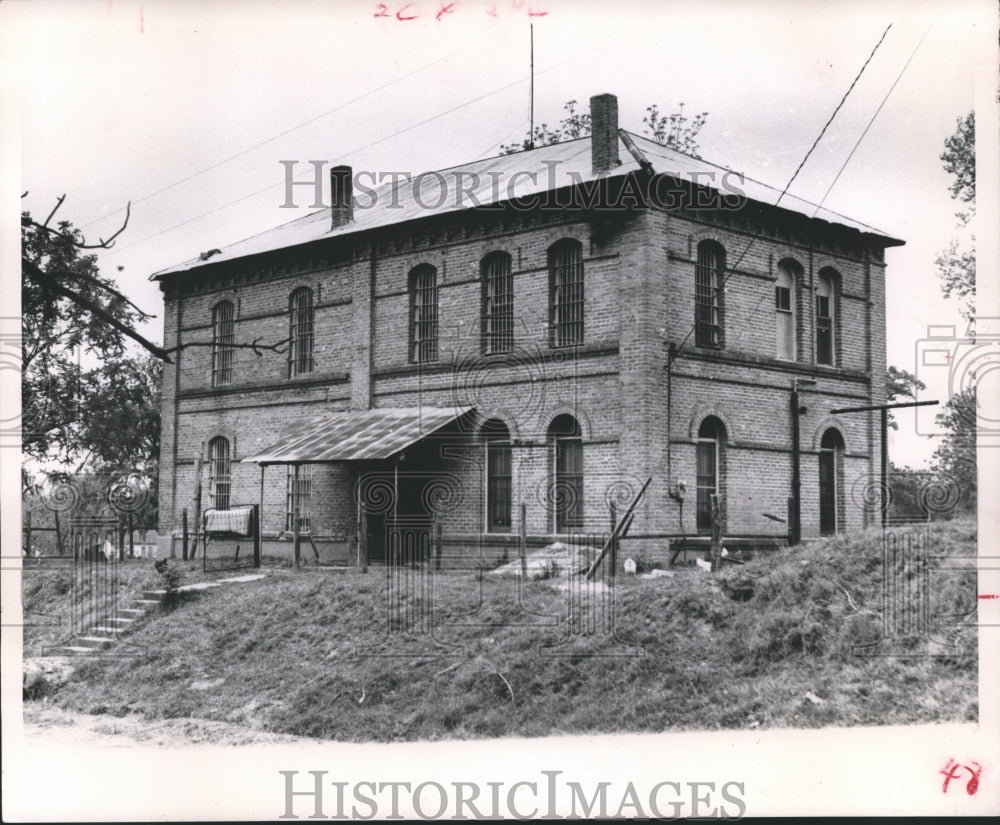 1963 Press Photo Coldspring, Texas moved but jail remains - hca13604- Historic Images