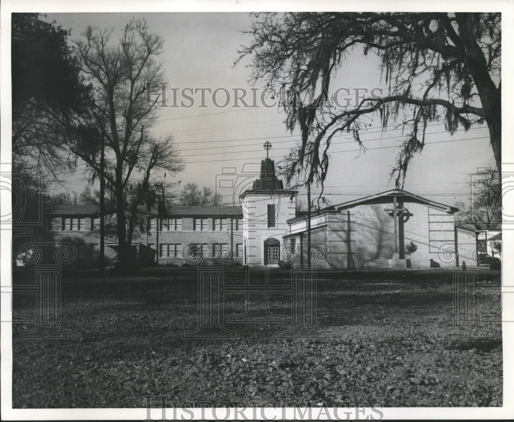 1955 Press Photo Christ Presbyterian Church Building. - hca13666