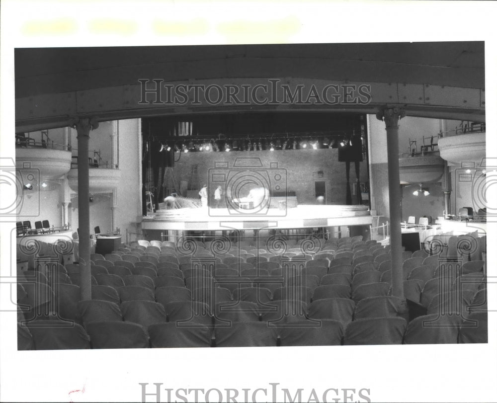 1984 Press Photo Grand Opera House, Galveston, Texas - hca18738- Historic Images