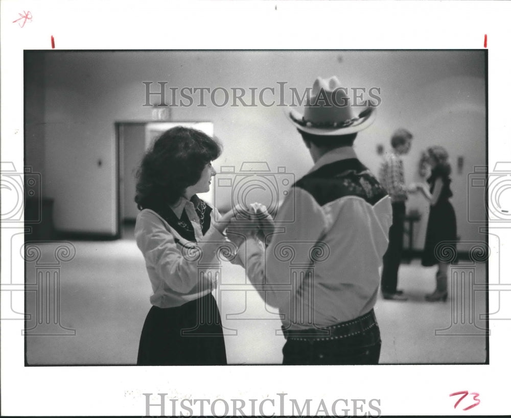 1983 Press Photo Helen Krumholz &amp; Peter Muldavin Country Western Dancing.- Historic Images