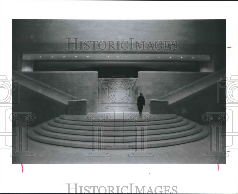 1989 Press Photo Dallas Symphony concert hall&#39;s grand stair - hca21259- Historic Images