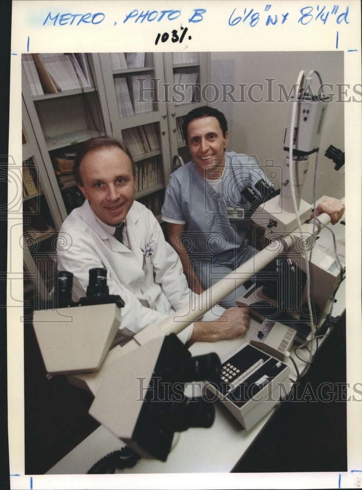 1992 Press Photo Doctors Jan Stary, Michael Aschermann, Texas Medical Center